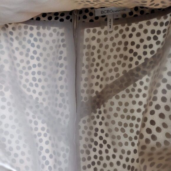 BCBG Generation Polkadot Patchwork A-Line Skirt Size 12 - Picture 7 of 15